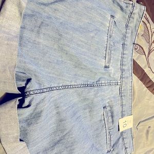Gap soft Jean shorts.